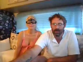charleyandsmokie webcam model stream image