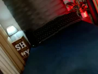 yan2xcumsalotxx webcam model stream image