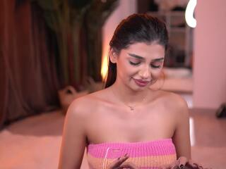 Luv Caprice webcam model stream image