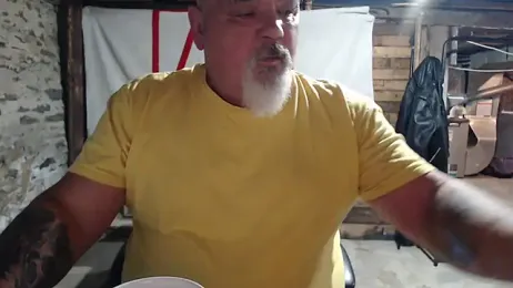 Newfiesausage1972 webcam model stream image