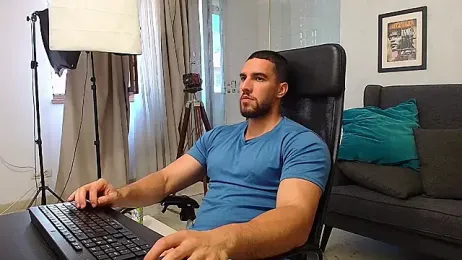 IvanHydee webcam model stream image