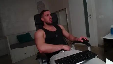 IvanHydee webcam model stream image