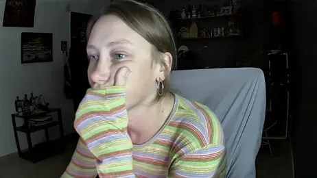 mediadescocida webcam stripchat model stream image