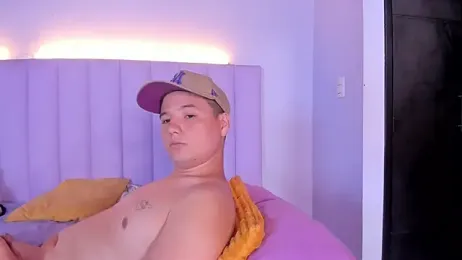 adventure_of_young_2 webcam stripchat model stream image