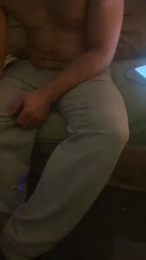 tobi332 webcam model stream image