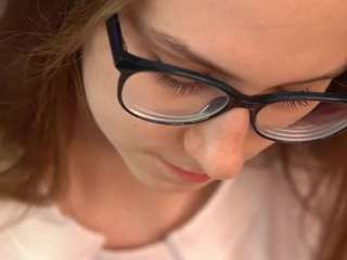 rowenagossett webcam model stream image