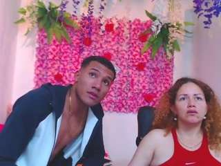 adriel-and-risitos webcam model stream image