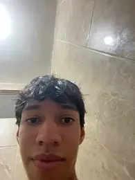 javi_fer webcam model stream image