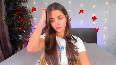 Milana_Crystal_ webcam model stream image