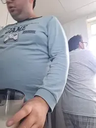 Javier_bear webcam model stream image