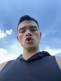 Andy-Vera webcam model stream image