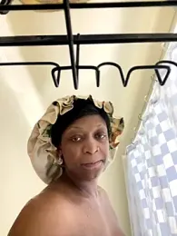 KLoveeee webcam stripchat model stream image