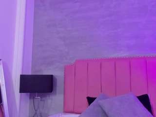 alaia-colinss webcam model stream image