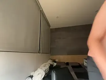 Yo155 webcam model stream image