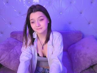 Bella Kaly webcam model stream image