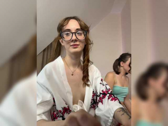Trixiie webcam bongacams model stream image