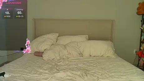 LiloshRoxy webcam model stream image