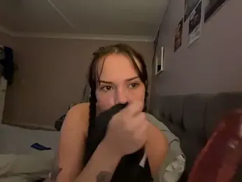 XCherryyXy webcam model stream image