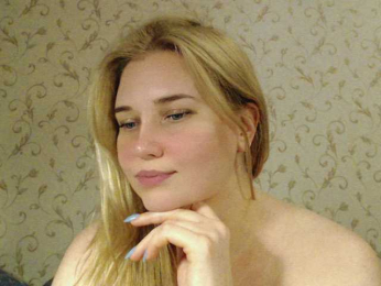 _LILKA_ webcam model stream image