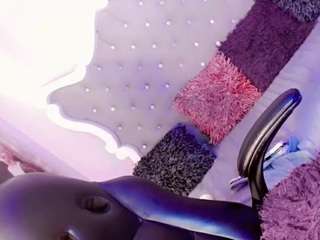 miranda-collins webcam model stream image