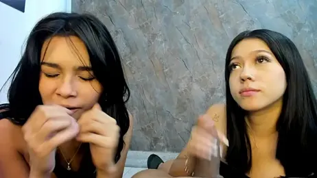 blueroom_party webcam stripchat model stream image