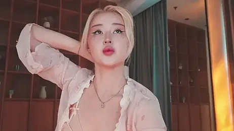 hyun_chia webcam model stream image