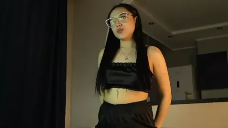 Rilinon webcam stripchat model stream image