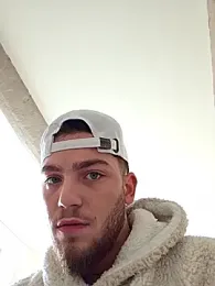 incr18 webcam model stream image