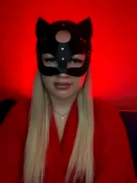 Melanie-hot webcam model stream image