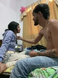 Rouuus12 webcam model stream image