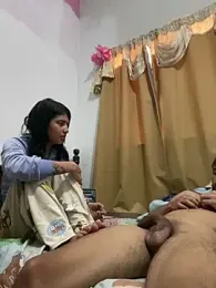 Rouuus12 webcam model stream image