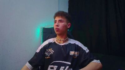 imdanny_raw webcam model stream image