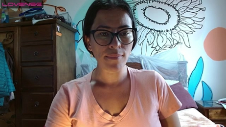 lupita84 webcam model stream image