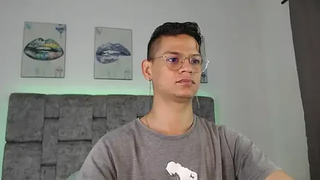 Axcel1_boy24 webcam model stream image