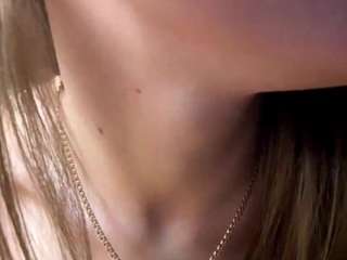 karmaalmand webcam model stream image