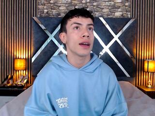 Aaron Blink webcam model stream image