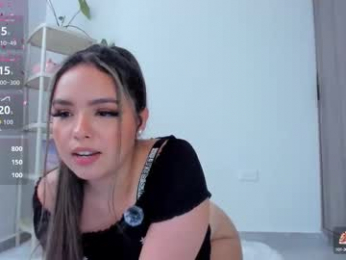 girl_alana webcam model stream image