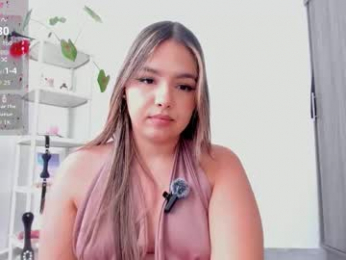 girl_alana webcam model stream image