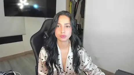 EvaMoet webcam model stream image