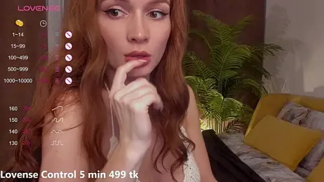 VickiRoom webcam model stream image