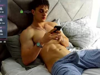 fresh_b1ood webcam model stream image