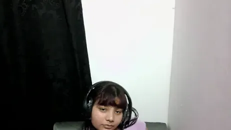 Daineth33 webcam model stream image
