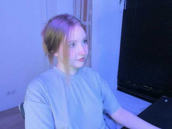 Lilith- webcam model stream image