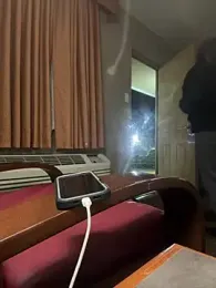 Stressreliever82 webcam model stream image