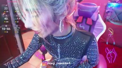 Roxy_Roxxan1 webcam model stream image