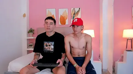 Alejo-and-Thiago webcam model stream image