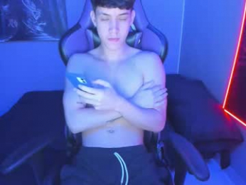 michael_twink18 webcam model stream image