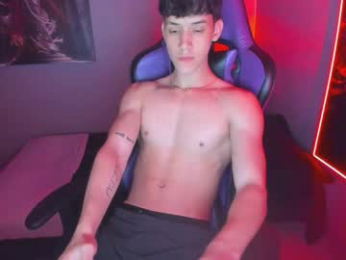 michael_twink18 webcam model stream image
