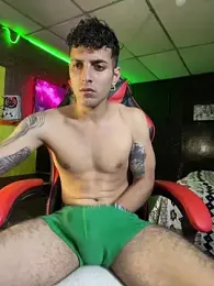 JustynAle2025 webcam stripchat model stream image