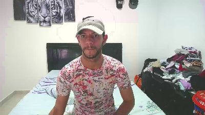 dirtyexplosive2 webcam model stream image